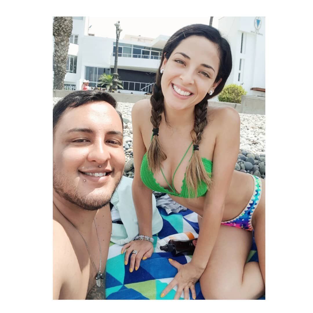 Andrea Luna wants to be your new semen dump, who gives the first tribute on her face part one #R7iCQpSl